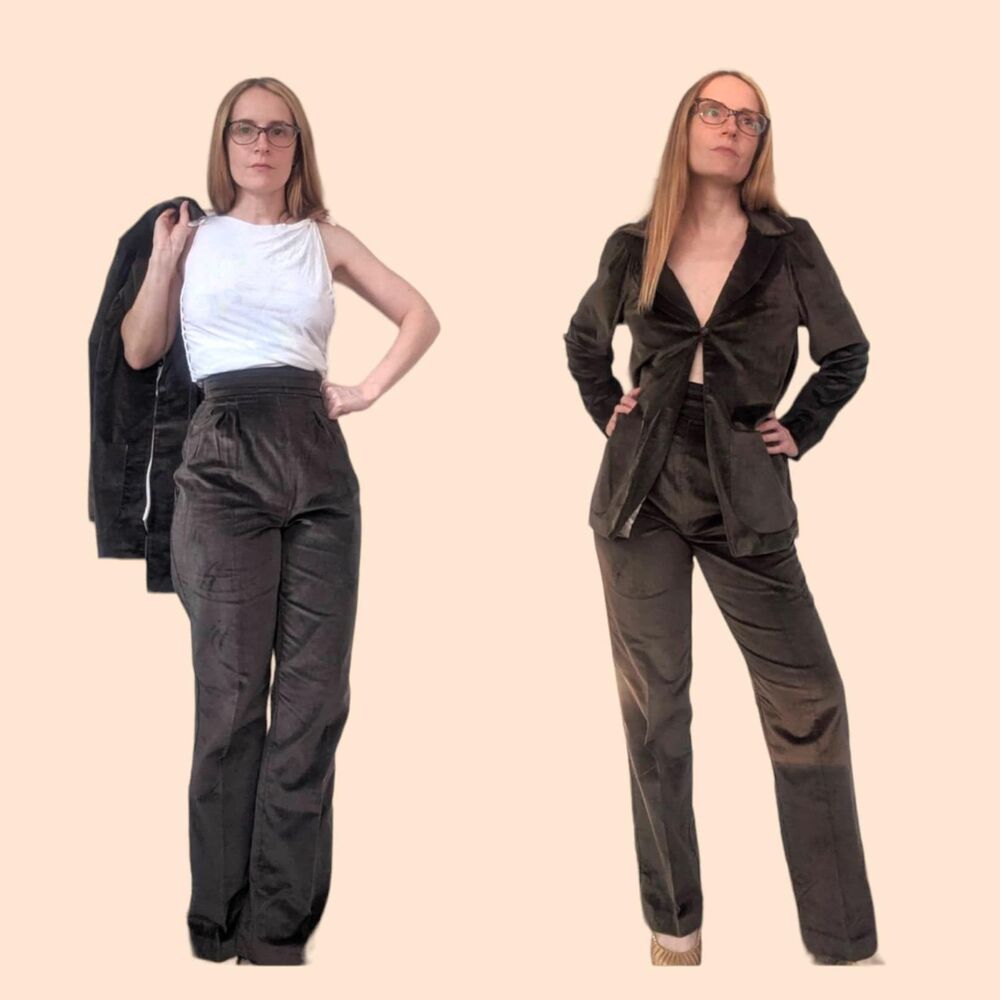 70s Vintage Velvet Jacket Pants Suit Retro Strawberry Plant XS New Old Stock